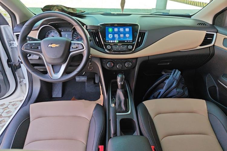Used Chevrolet Monza 2021 320 Automatic Enjoyment Sunroof Edition Center Console