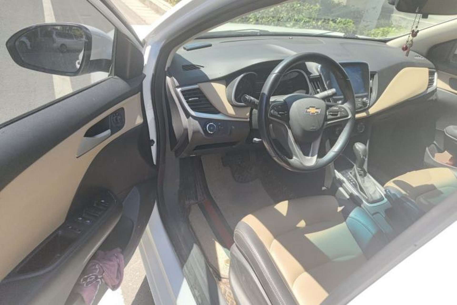 Used Chevrolet Monza 2021 320 Automatic Enjoyment Sunroof Edition Driver Seat