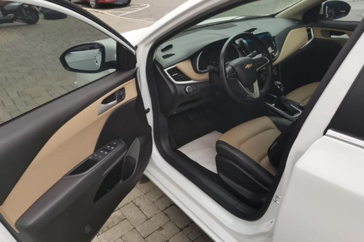 Used Chevrolet Monza 2021 320 Automatic Enjoyment Sunroof Edition Driver Seat