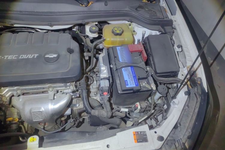 Used Chevrolet Monza 2021 320 Automatic Enjoyment Sunroof Edition Engine Bay Left