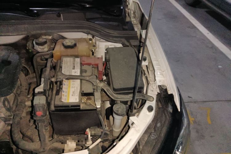 Used Chevrolet Monza 2021 320 Automatic Enjoyment Sunroof Edition Engine Bay Left