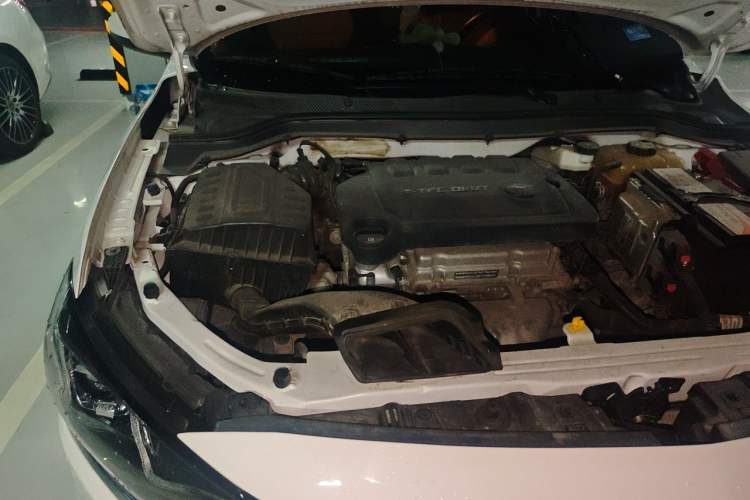 Used Chevrolet Monza 2021 320 Automatic Enjoyment Sunroof Edition Engine Bay Right