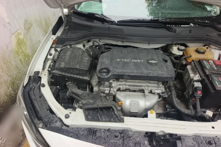 Used Chevrolet Monza 2021 320 Automatic Enjoyment Sunroof Edition Engine Bay Right