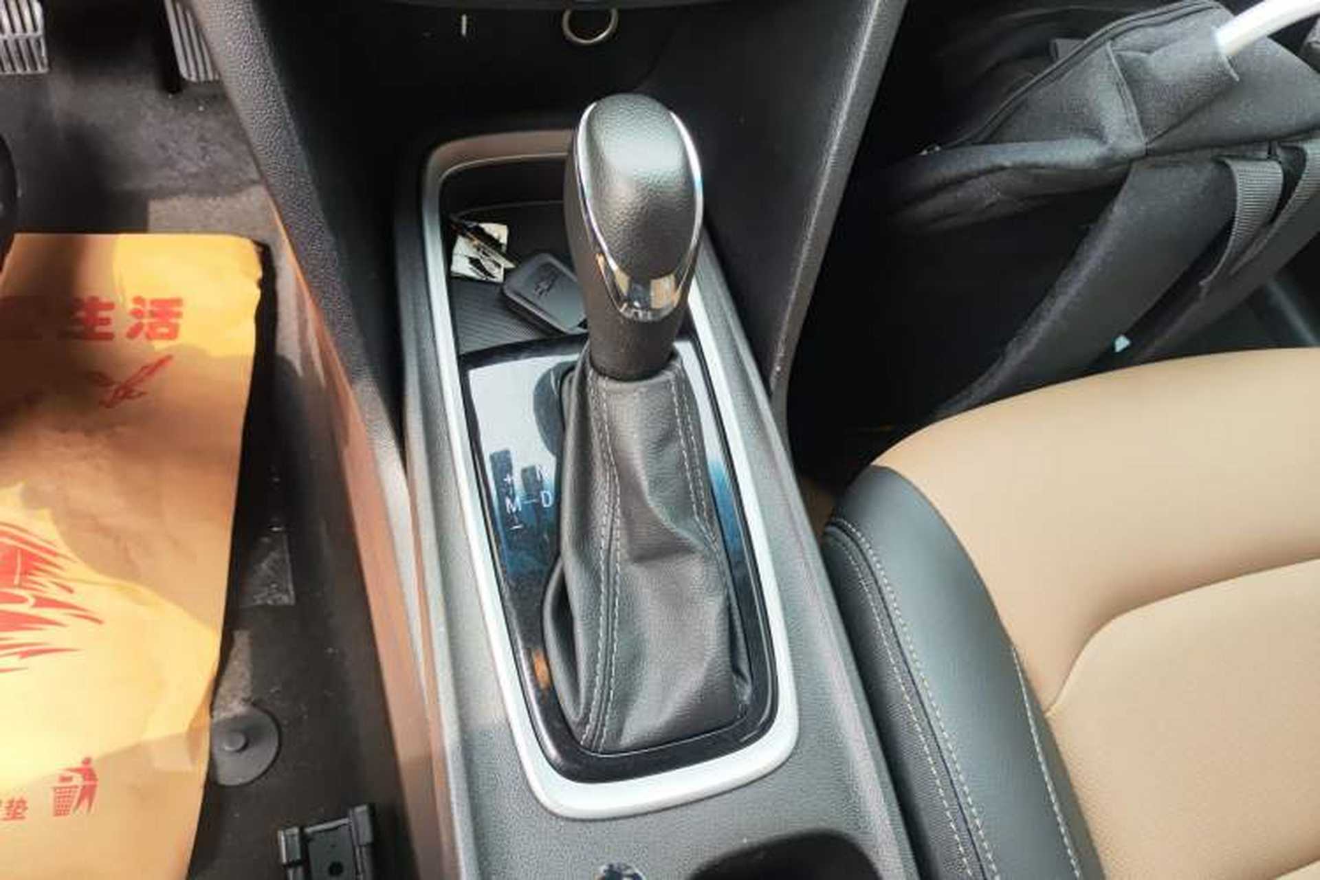 Used Chevrolet Monza 2021 320 Automatic Enjoyment Sunroof Edition Gear Lever