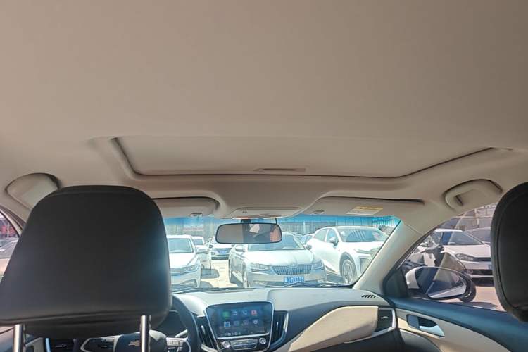 Used Chevrolet Monza 2021 320 Automatic Enjoyment Sunroof Edition Headliner