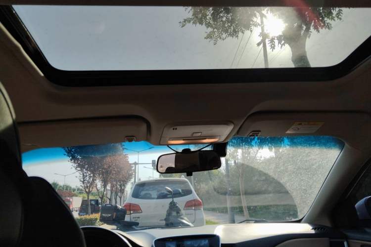 Used Chevrolet Monza 2021 320 Automatic Enjoyment Sunroof Edition Headliner