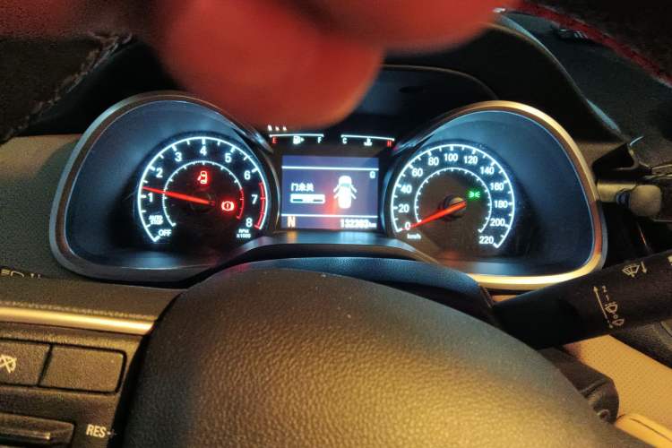 Used Chevrolet Monza 2021 320 Automatic Enjoyment Sunroof Edition Instrument Cluster