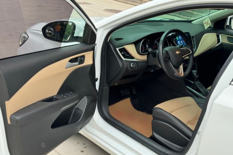 Used Chevrolet Monza 2021 320 Automatic Enjoyment Sunroof Edition Interior 1