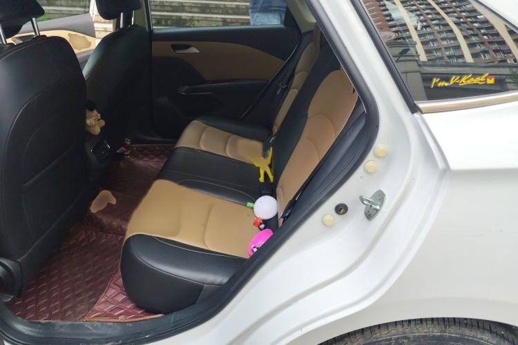 Used Chevrolet Monza 2021 320 Automatic Enjoyment Sunroof Edition Interior 4