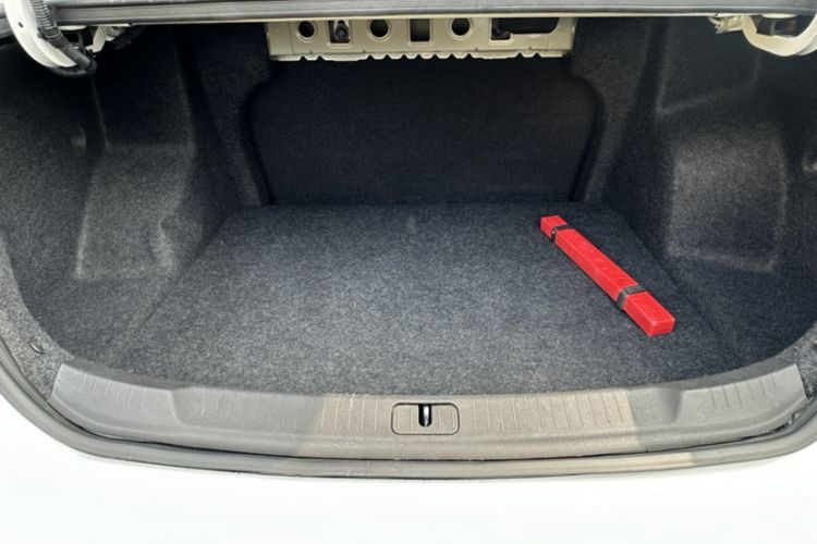 Used Chevrolet Monza 2021 320 Automatic Enjoyment Sunroof Edition Interior 6
