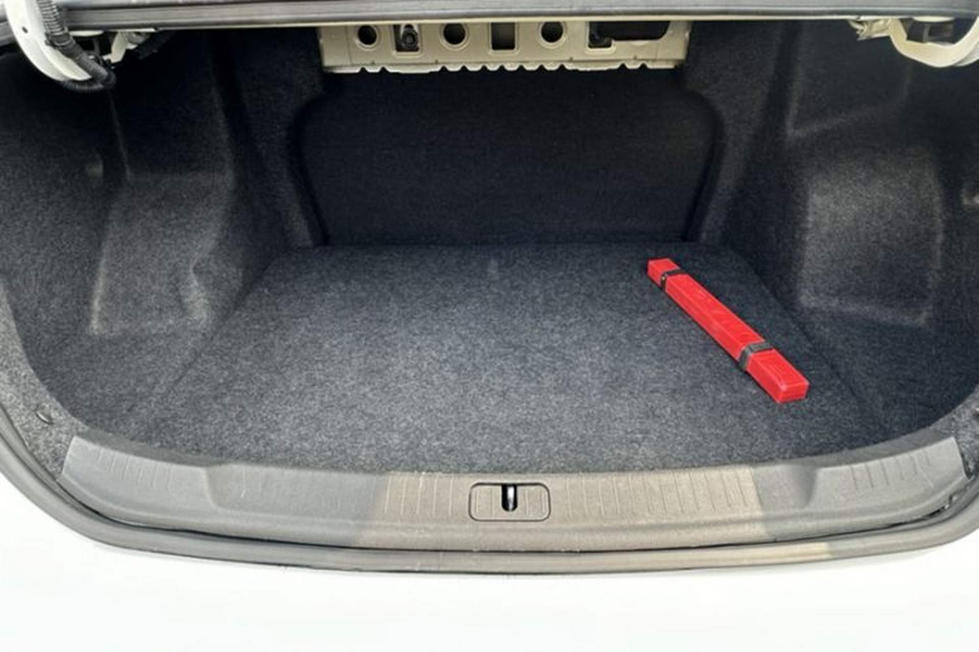 Used Chevrolet Monza 2021 320 Automatic Enjoyment Sunroof Edition Interior 6
