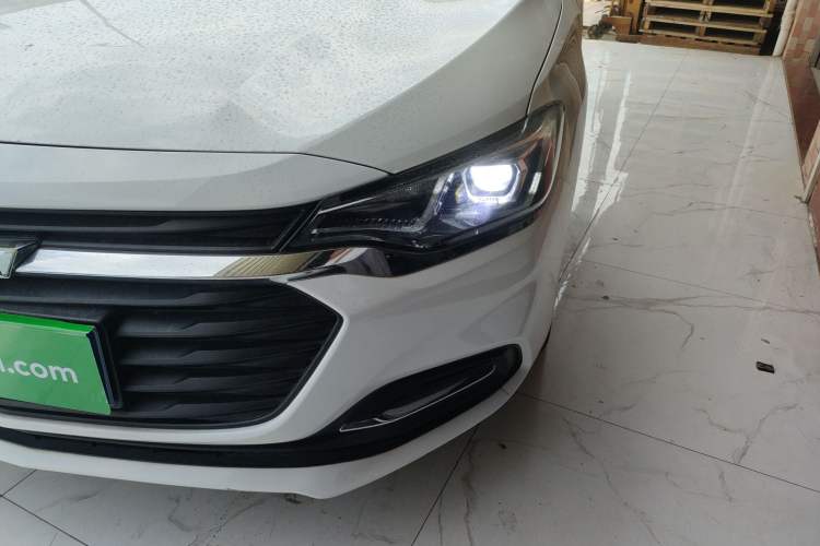 Used Chevrolet Monza 2021 320 Automatic Enjoyment Sunroof Edition Left Front Headlight
