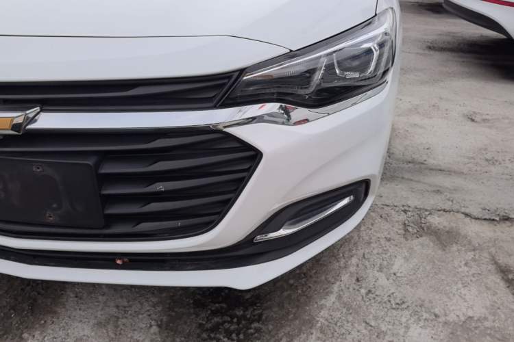 Used Chevrolet Monza 2021 320 Automatic Enjoyment Sunroof Edition Left Front Headlight