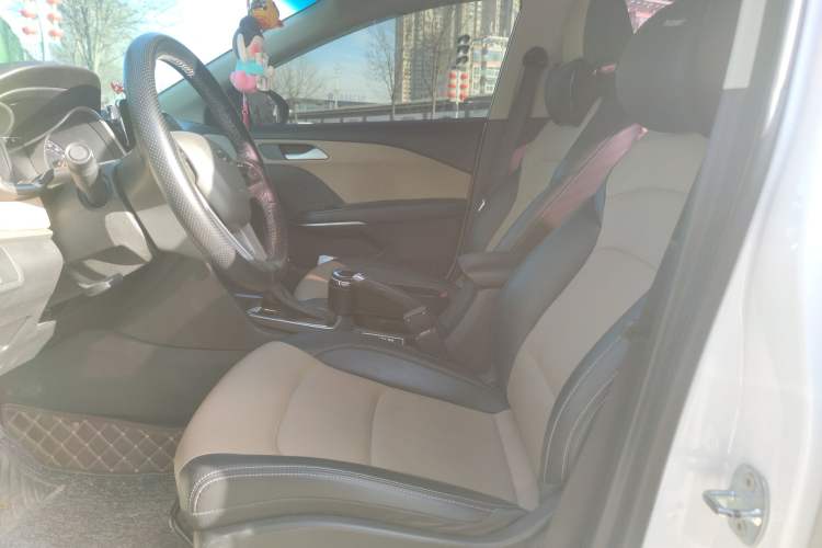 Used Chevrolet Monza 2021 320 Automatic Enjoyment Sunroof Edition Left Front Seat