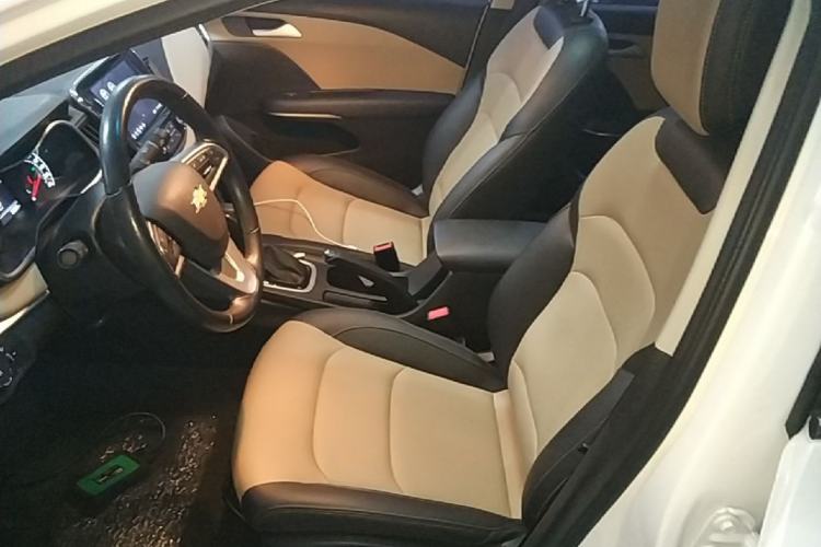 Used Chevrolet Monza 2021 320 Automatic Enjoyment Sunroof Edition Left Front Seat