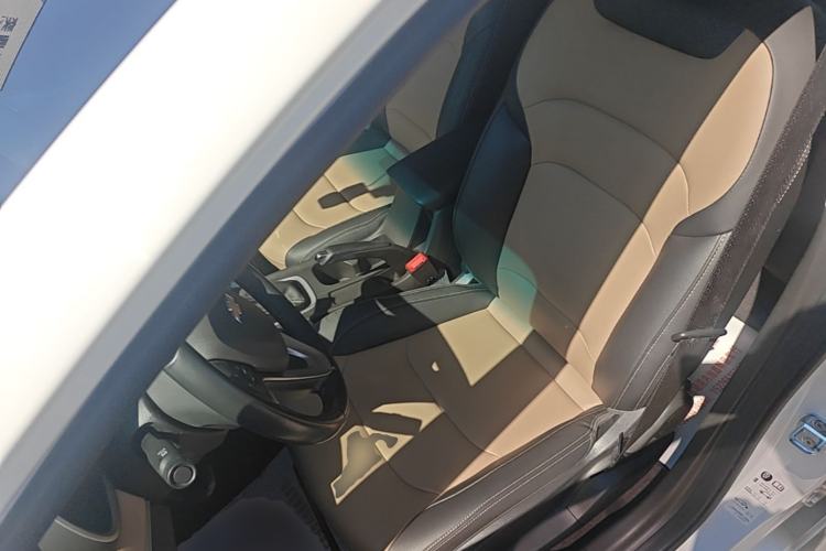 Used Chevrolet Monza 2021 320 Automatic Enjoyment Sunroof Edition Left Front Seat