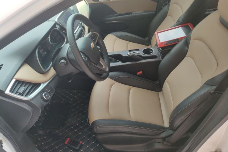 Used Chevrolet Monza 2021 320 Automatic Enjoyment Sunroof Edition Left Front Seat