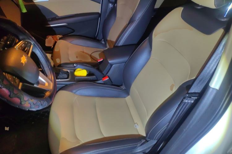 Used Chevrolet Monza 2021 320 Automatic Enjoyment Sunroof Edition Left Front Seat