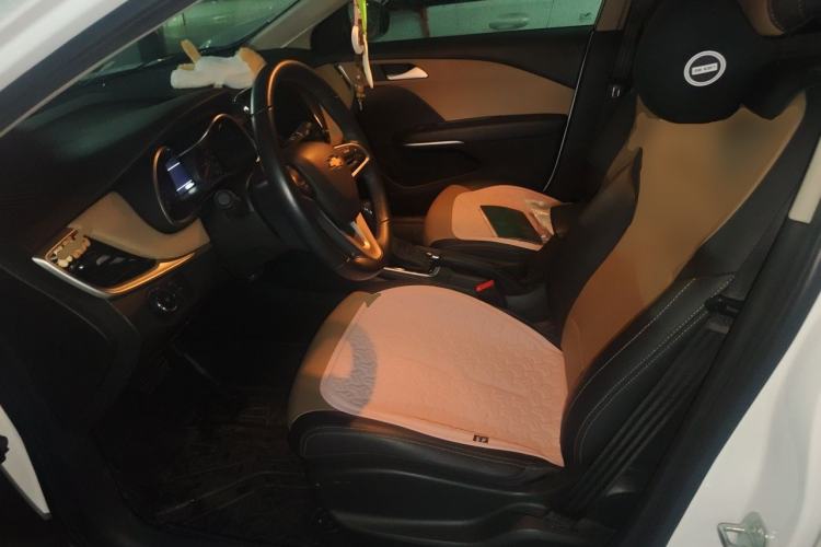 Used Chevrolet Monza 2021 320 Automatic Enjoyment Sunroof Edition Left Front Seat