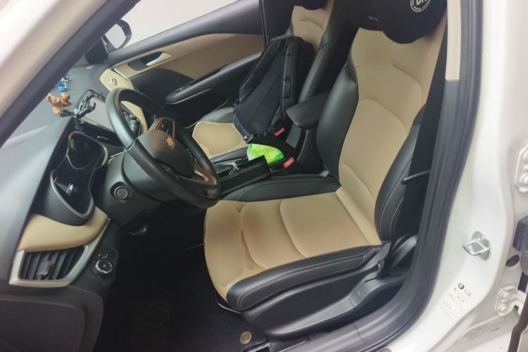 Used Chevrolet Monza 2021 320 Automatic Enjoyment Sunroof Edition Left Front Seat