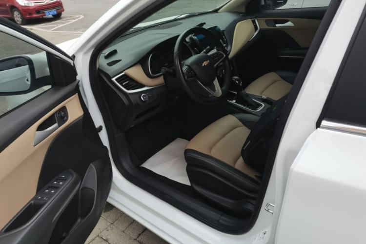 Used Chevrolet Monza 2021 320 Automatic Enjoyment Sunroof Edition Left Front Seat