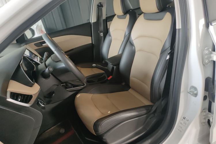 Used Chevrolet Monza 2021 320 Automatic Enjoyment Sunroof Edition Left Front Seat