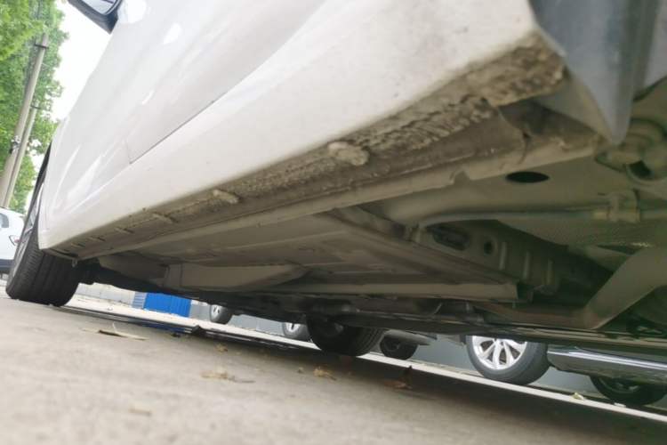 Used Chevrolet Monza 2021 320 Automatic Enjoyment Sunroof Edition Left Side Sill