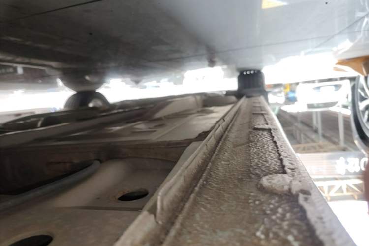 Used Chevrolet Monza 2021 320 Automatic Enjoyment Sunroof Edition Left Side Sill