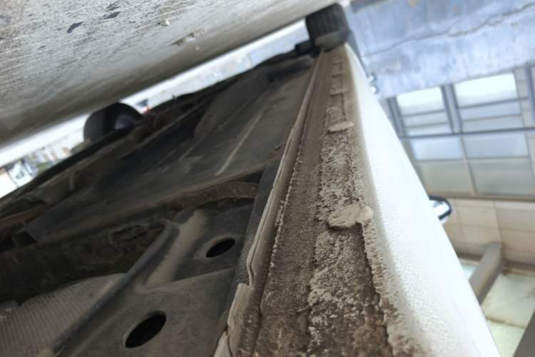 Used Chevrolet Monza 2021 320 Automatic Enjoyment Sunroof Edition Left Side Sill