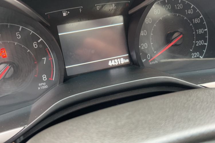 Used Chevrolet Monza 2021 320 Automatic Enjoyment Sunroof Edition Odometer Close Up