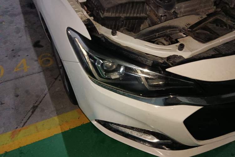 Used Chevrolet Monza 2021 320 Automatic Enjoyment Sunroof Edition Right Front Headlight