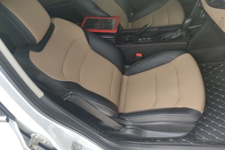 Used Chevrolet Monza 2021 320 Automatic Enjoyment Sunroof Edition Right Front Seat