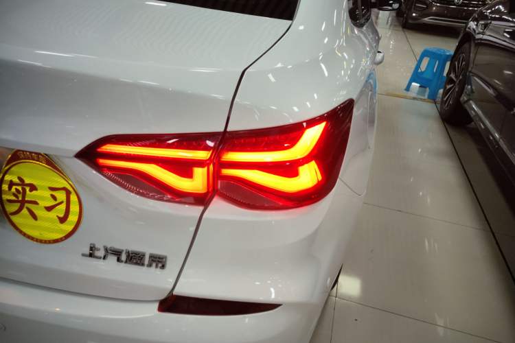 Used Chevrolet Monza 2021 320 Automatic Enjoyment Sunroof Edition Right Rear Taillight
