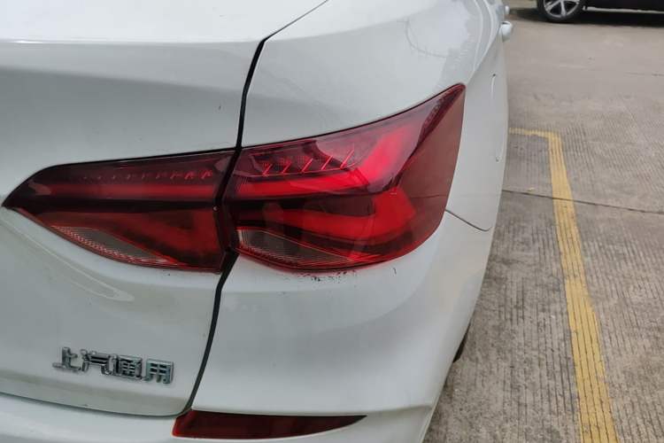 Used Chevrolet Monza 2021 320 Automatic Enjoyment Sunroof Edition Right Rear Taillight