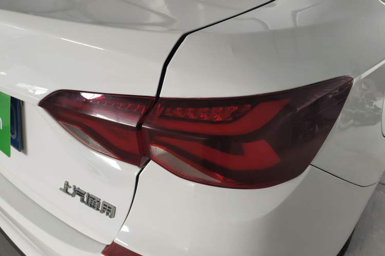 Used Chevrolet Monza 2021 320 Automatic Enjoyment Sunroof Edition Right Rear Taillight