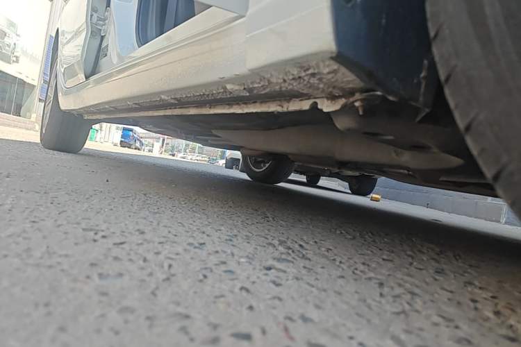 Used Chevrolet Monza 2021 320 Automatic Enjoyment Sunroof Edition Right Side Sill