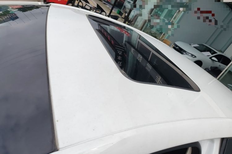 Used Chevrolet Monza 2021 320 Automatic Enjoyment Sunroof Edition Roof