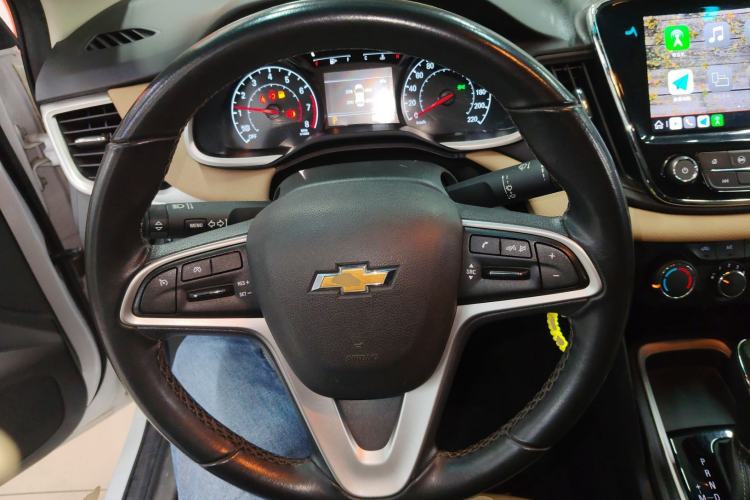 Used Chevrolet Monza 2021 320 Automatic Enjoyment Sunroof Edition Steering Wheel