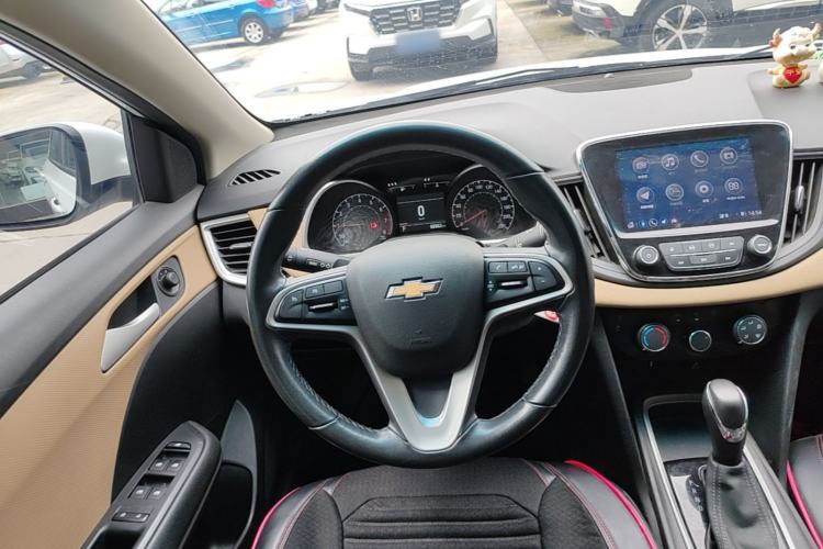 Used Chevrolet Monza 2021 320 Automatic Enjoyment Sunroof Edition Steering Wheel