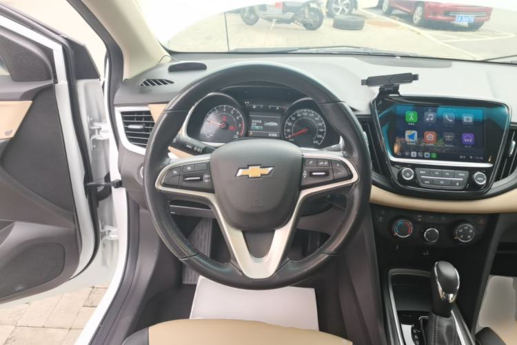 Used Chevrolet Monza 2021 320 Automatic Enjoyment Sunroof Edition Steering Wheel