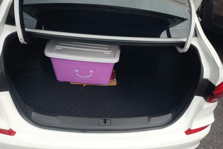 Used Chevrolet Monza 2021 320 Automatic Enjoyment Sunroof Edition Trunk