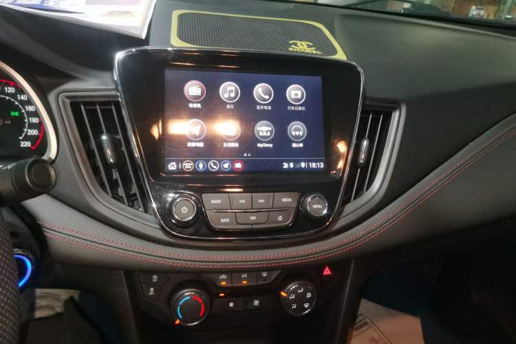 Used Chevrolet Monza 2022 Light Hybrid RS 330T Automatic Comfort Edition Audio And AC Panel