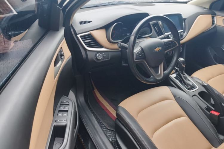Used Chevrolet Monza 2022 320 Automatic Enjoyment Sunroof Version Driver Seat