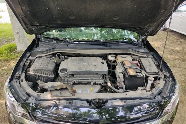 Used Chevrolet Monza 2022 320 Automatic Enjoyment Sunroof Version Engine Bay