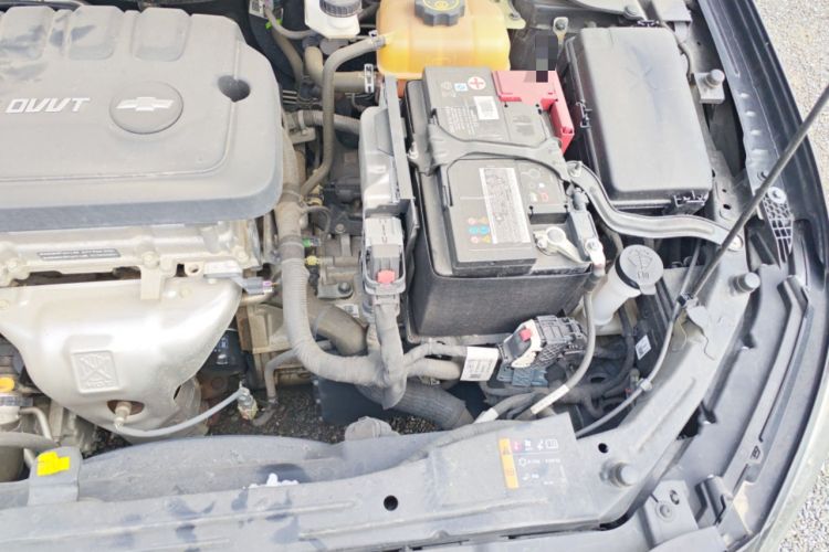 Used Chevrolet Monza 2022 320 Automatic Enjoyment Sunroof Version Engine Bay Left