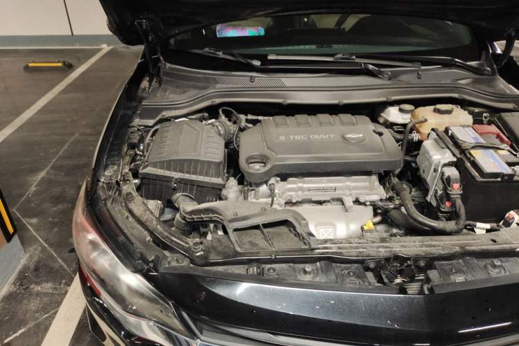 Used Chevrolet Monza 2022 320 Automatic Enjoyment Edition Engine Bay Right