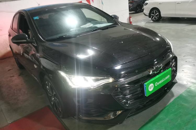 Used Chevrolet Monza 2022 Light Hybrid RS 330T Automatic Comfort Edition Front Right 45 Deg
