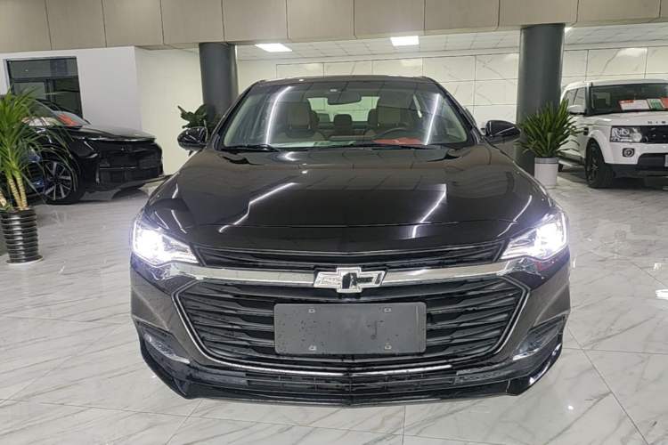 Used Chevrolet Monza 2022 320 Automatic Enjoyment Sunroof Version Front