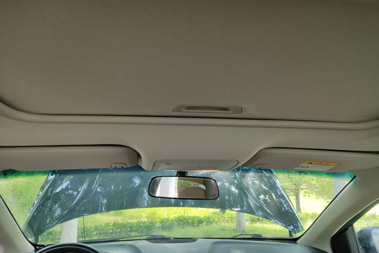 Used Chevrolet Monza 2022 320 Automatic Enjoyment Sunroof Version Headliner