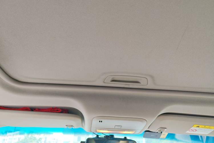 Used Chevrolet Monza 2022 320 Automatic Enjoyment Sunroof Version Headliner